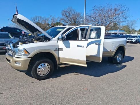 Used 2017 RAM 3500 Laramie Longhorn image 27