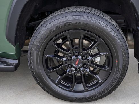 Certified 2023 Toyota Sequoia SR5 AWD/4WD image 13