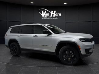 New 2025 Jeep Grand Cherokee L Altitude video 1