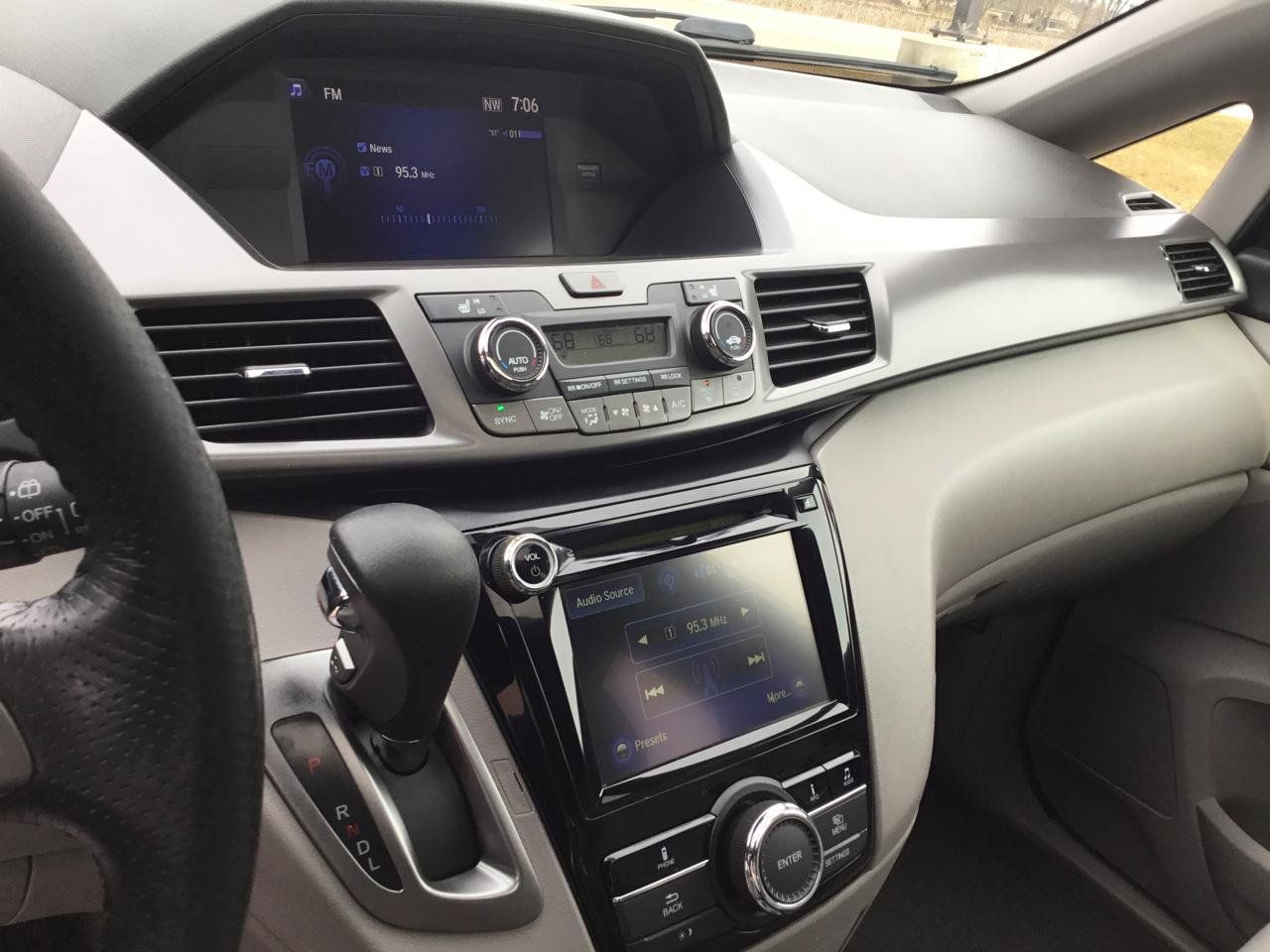 Used 2014 Honda Odyssey EX-L image 19