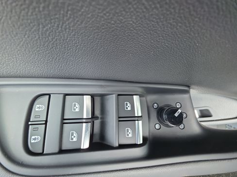 Used 2024 Audi Q8 Premium Plus AWD/4WD image 28