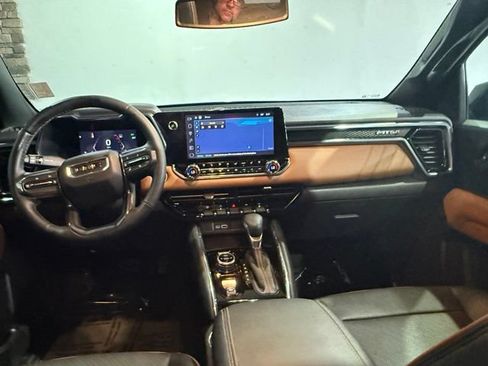 Used 2023 GMC Canyon AT4 w/ AT4 Premium Package AWD/4WD image 25