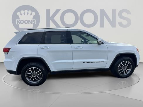 Used 2022 Jeep Grand Cherokee Limited AWD/4WD image 17