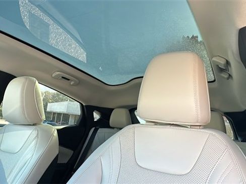 New 2025 Ford Mustang Mach-E Premium image 30