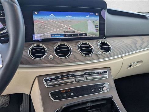 Used 2023 Mercedes-Benz E 350 Sedan image 15