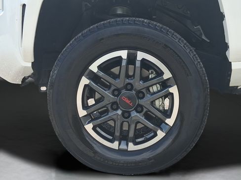 Used 2025 Toyota Tacoma TRD Sport RWD image 31