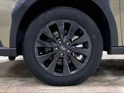 Used 2025 Subaru Outback Onyx Edition AWD/4WD image 9