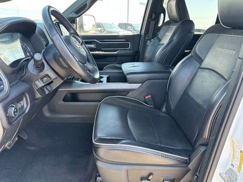 Used 2022 RAM 2500 Laramie AWD/4WD image 10