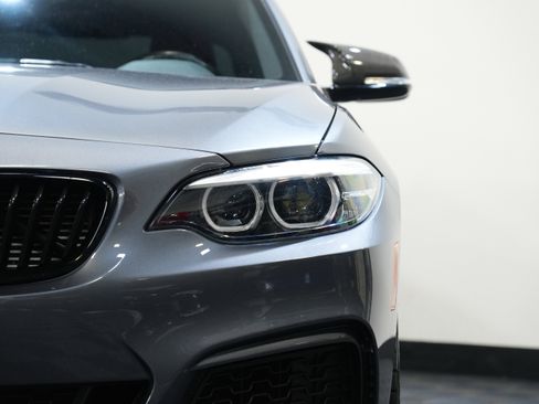 Used 2018 BMW M240i Coupe image 10