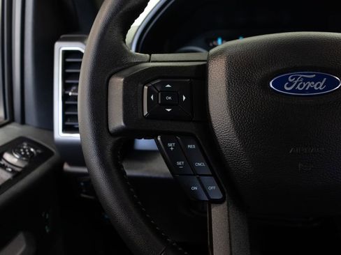 Used 2020 Ford F150 XLT w/ Equipment Group 302A Luxury AWD/4WD image 27