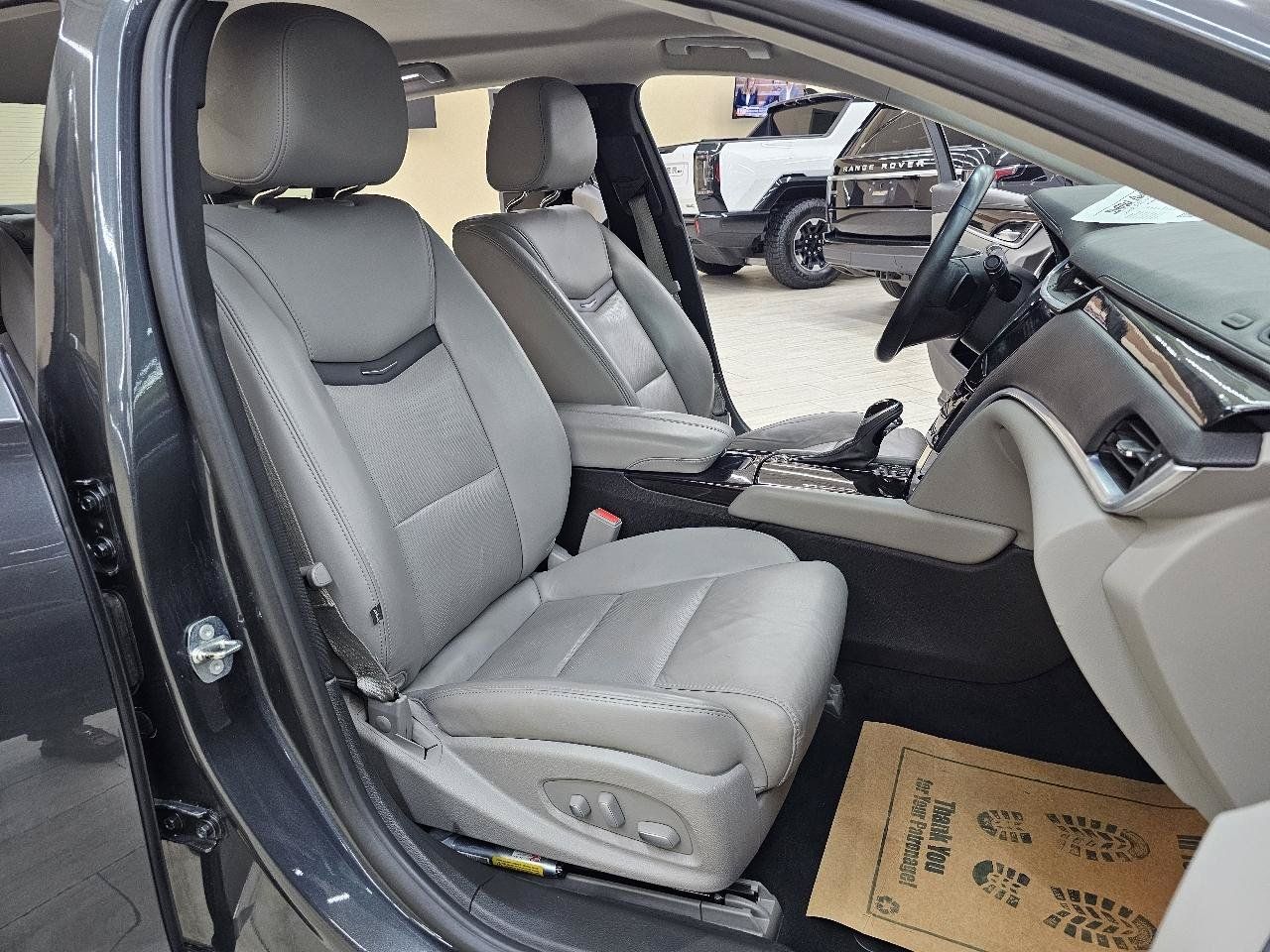 Used 2017 Cadillac XTS Luxury FWD image 18