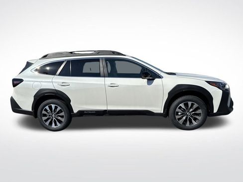 New 2025 Subaru Outback Limited image 8
