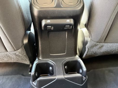 Used 2022 Jeep Wrangler Unlimited Sport AWD/4WD image 28