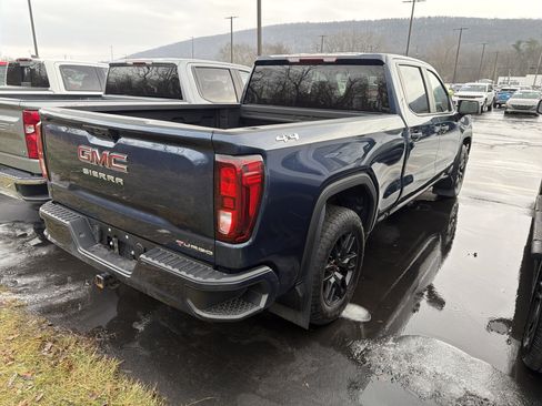 Used 2023 GMC Sierra 1500 Pro w/ Graphite Edition image 4