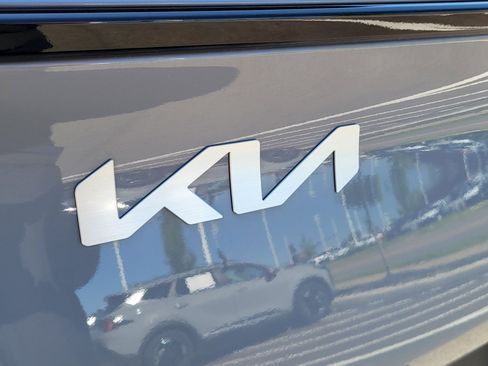 Used 2026 Kia Sportage EX w/ EX Panorama Roof Package FWD image 6