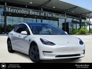 Used 2022 Tesla Model 3 Standard Range image 1