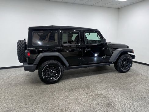 Used 2023 Jeep Wrangler Willys image 21