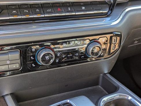 Used 2023 Chevrolet Silverado 1500 High Country w/ High Country Premium Package image 17