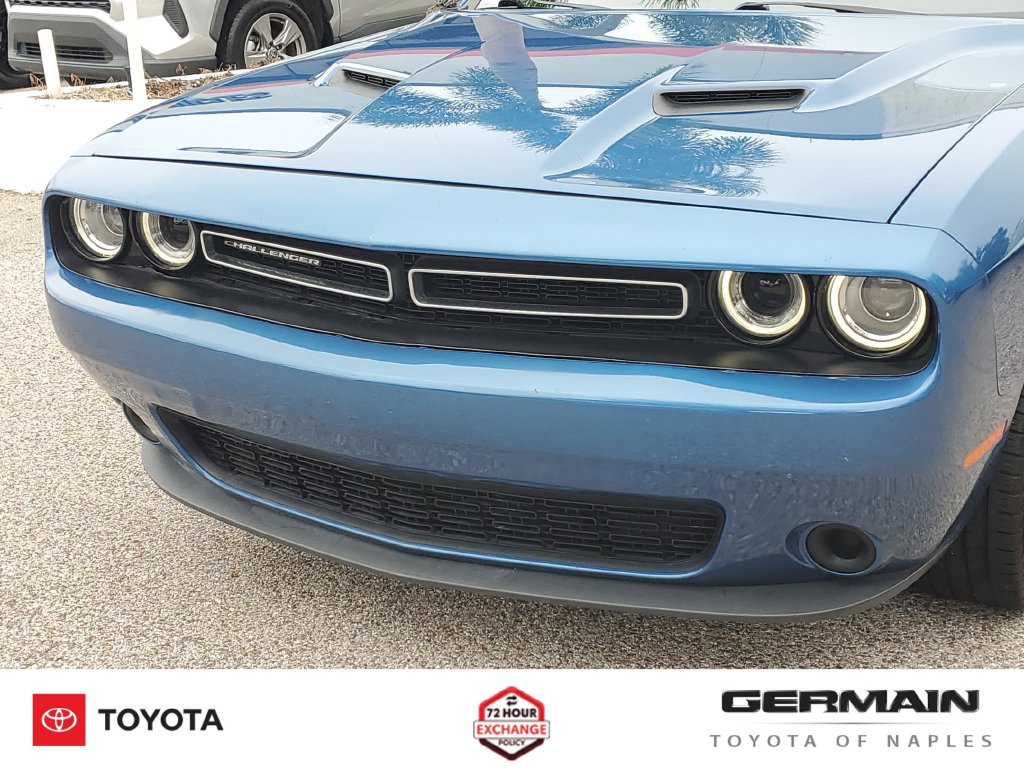 Used 2023 Dodge Challenger SXT RWD image 15