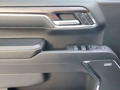 Used 2023 GMC Sierra 1500 SLT w/ SLT Premium Plus Package image 18