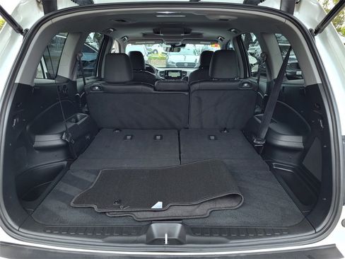 Used 2021 Honda Pilot Touring image 38
