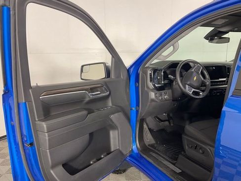 Used 2024 Chevrolet Silverado 1500 LT w/ All Star Edition Plus image 27
