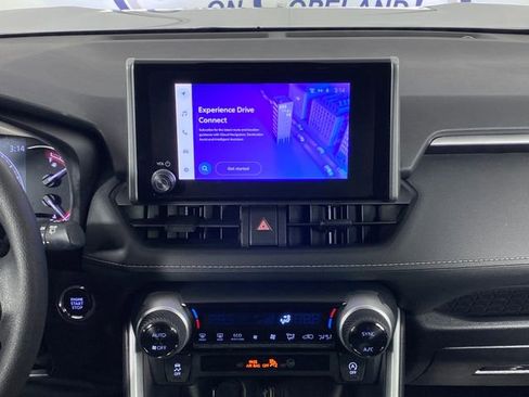 Used 2023 Toyota RAV4 XLE image 21