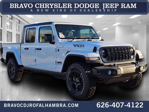 New 2026 Jeep Gladiator Willys AWD/4WD image 1