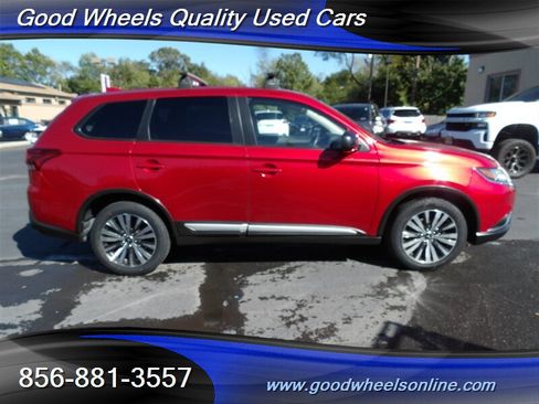 Used 2020 Mitsubishi Outlander ES image 4