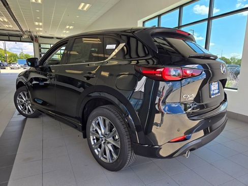 New 2025 MAZDA CX-5 AWD 2.5 S w/ Premium Plus Pkg image 12