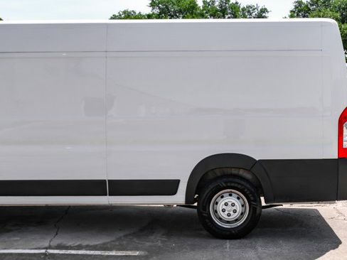 Used 2023 RAM ProMaster 3500 FWD image 13