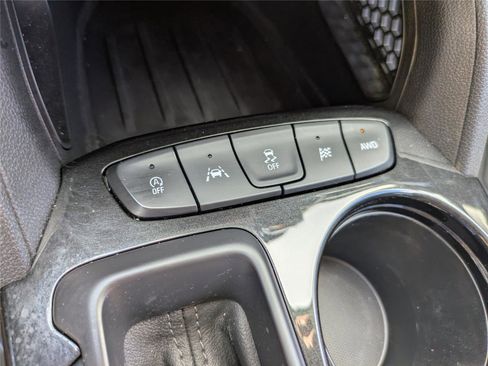 Used 2023 Chevrolet TrailBlazer LT w/ Convenience Package image 29