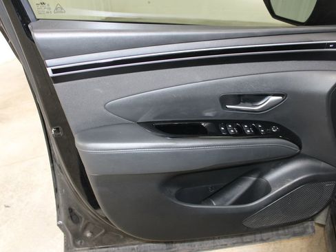 Used 2024 Hyundai Tucson Limited FWD image 16