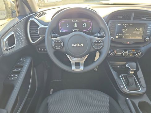 New 2025 Kia Soul LX image 15