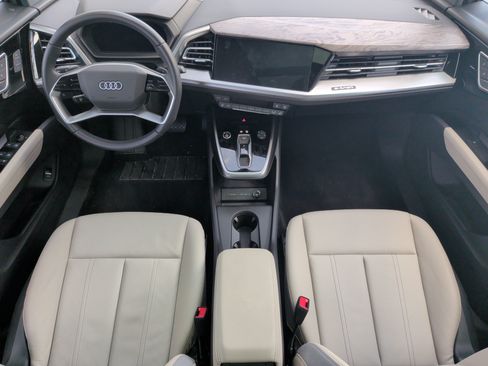 Certified 2024 Audi Q4 e-tron Prestige AWD/4WD image 30