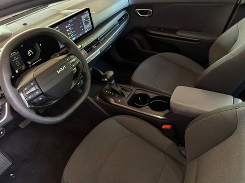Used 2025 Kia K4 FWD image 11