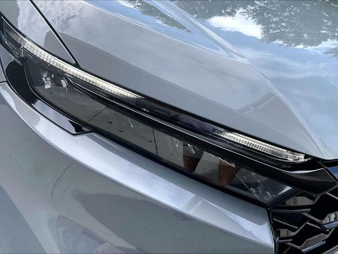 Certified 2025 Honda CR-V Sport-L image 61