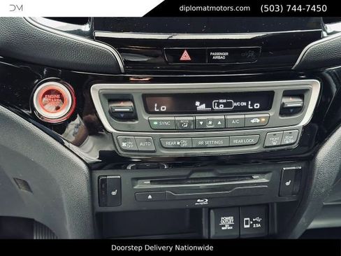 Used 2019 Honda Pilot Touring image 26