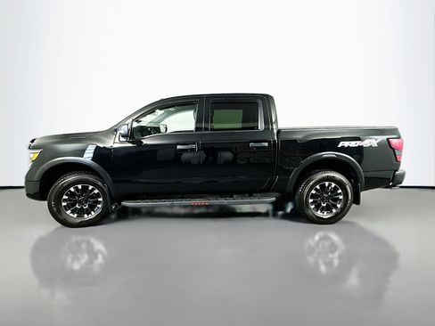 Used 2021 Nissan Titan PRO-4X w/ Pro-4x Convenience Package image 4