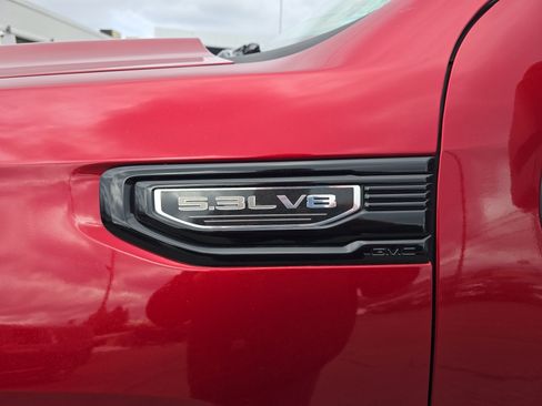 Used 2023 GMC Sierra 1500 Elevation image 13