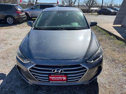 Used 2018 Hyundai Elantra SE w/ SE Connectivity Package 04 image 2