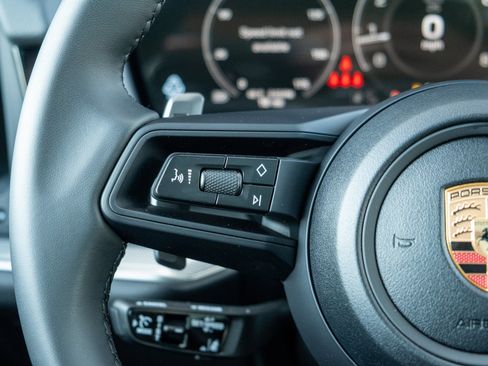 New 2026 Porsche Cayenne image 26