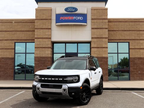 New 2026 Ford Bronco Sport Badlands w/ Sasquatch Badlands Package AWD/4WD image 2