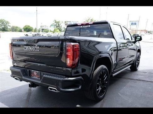 New 2026 GMC Sierra 1500 Denali w/ Denali Reserve Package AWD/4WD image 9