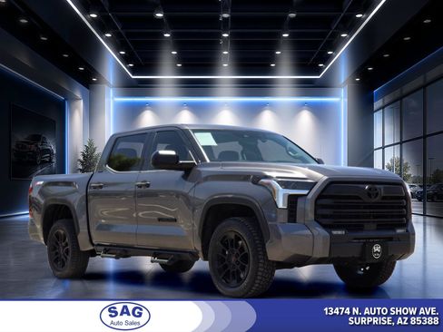 Used 2022 Toyota Tundra SR5 AWD/4WD image 1