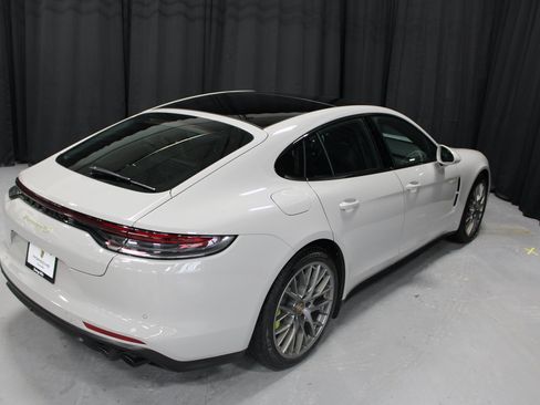 Used 2023 Porsche Panamera 4S image 9