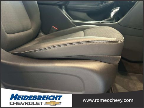Used 2023 Buick Encore GX Preferred w/ Cold Weather Comfort Package FWD image 35