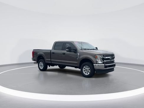 Certified 2022 Ford F250 XL w/ STX Appearance Package AWD/4WD image 1
