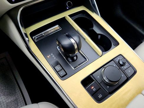 Used 2024 MAZDA CX-90 3.3 Turbo S w/ Premium Plus image 17