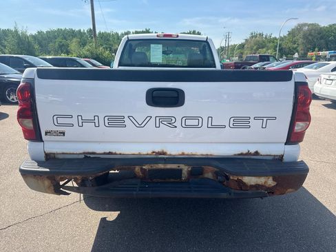 Used 2007 Chevrolet Silverado 1500 W/T AWD/4WD image 6